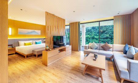 Natural Yuan Hot Spring Resort - Housity
