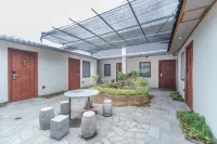 Holy City Homestay (Qufu Sankong Scenic Spot Confucius Temple Shop)