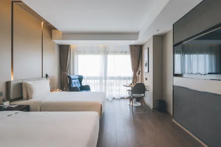 Atour Hotel (Suzhou Industrial Park Outlets Commercial Circle)