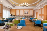 Vienna Hotel Emei Mountain high-speed railway station Maluqiao Street