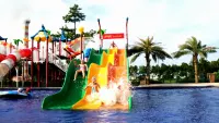 Hooray Island Resort - Rooftop Pools