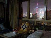 上海蝶妮的HOME酒店式公寓 - 东方明珠江景3人房