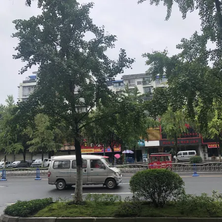OYO Jiangyou Meijia Hotel