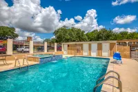 Budget Inn and Suites Hotels in Rayne