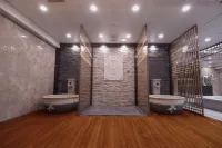 Huamei Party's Conflux Hotel - Thermen