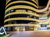 Atour Hotel (Wuhan High speed Railway Station Qingshan Heping Park Subway Station ） Hotels near Beach Park