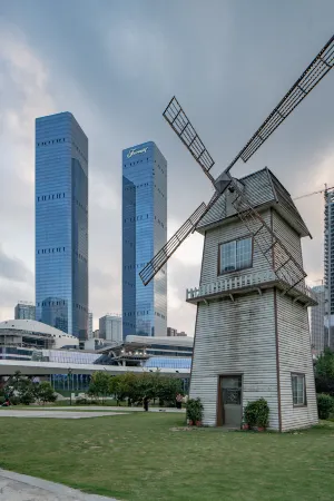 Caiyun Chunxu · High-Altitude View City Homestay (Huaguoyuan White House Shopping Center Branch) Отели рядом с достопримечательностью «Jiaxiu Square Public Lavatory»