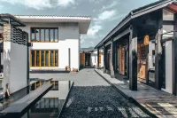 Songfeng Mingyu Boutique Resort Homestay (Zhangjiajie National Forest Park Wulingyuan Branch)