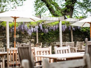 The Angel Inn, Petworth