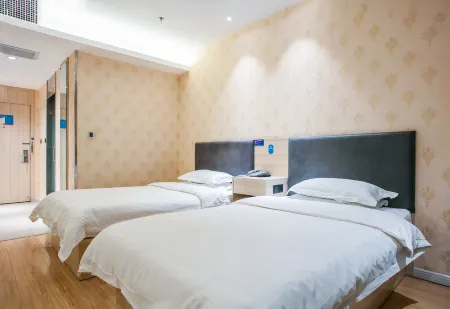 Xing Chen Hotel Отели рядом с достопримечательностью «Karez Folklore Garden»