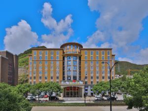 Jinjiang Metropolo Hotel (Zhoushan City shenjiamen）