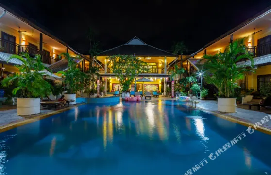 清邁維達拉泳池SPA度假酒店