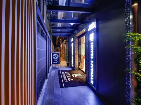 HOTEL LiVEMAX Osaka Honmachi