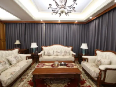 queershanbingguan Hotels in Dege