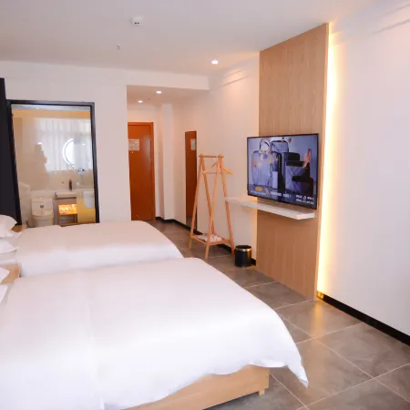 Flower Sea Hotel (Huizhou Wanyuecheng Bus Station Branch)