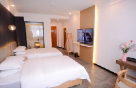 Flower Sea Hotel (Huizhou Wanyuecheng Bus Station Branch)