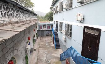 Yanchuan Zilaishun Hotel