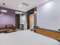 北京E家美宿公寓 - 轻奢零重力按摩椅大床房