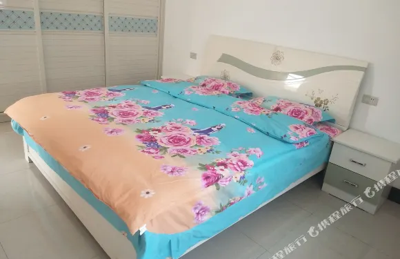 恩施食滙山莊牛牛家特色民宿（11號店）