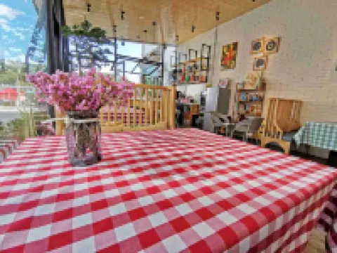 Dali Yueshang Yunjian Maoer Garden Homestay