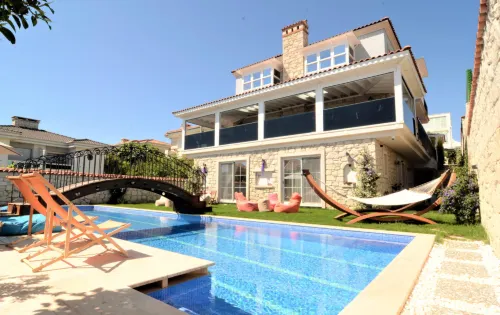 บูติคโรงแรม Grand Alacati