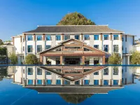 Taste Resort Hotels in Xingyi
