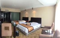 Haolong Hotel Hotels in Ludian County