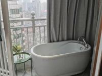 长沙公爵夫人酒店 - 法式浪漫浴缸房
