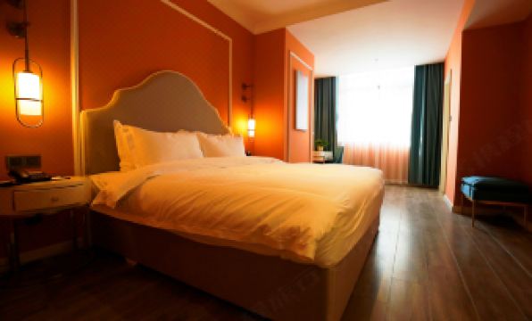 Mehood Hotel (Lanzhou Xiguan Subway Station Zhangye Road Pedestrian Street)