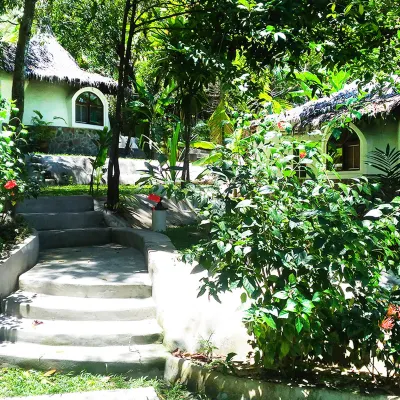 Flower Power Village Hotels near Koh Phayam Harbor