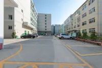 Shenzhen Yuemei Four Seasons Hotel - parking