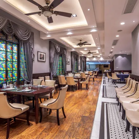 Mason Hotel Отели рядом с достопримечательностью «Фуксинг Парк»