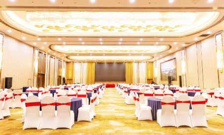 Jinyi International Hotel - Housity