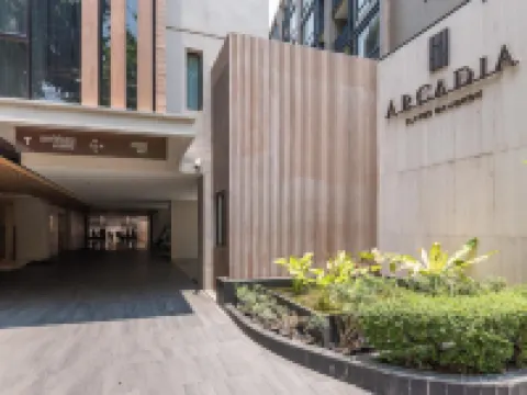 Arcadia Suites Bangkok Hotels in der Nähe von Ploenchit BTS SkyTrain Station