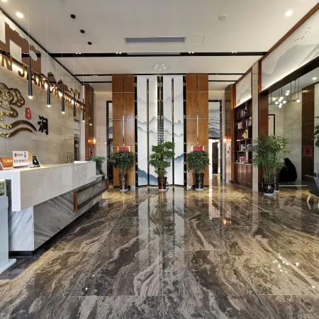 Clouds Hotel