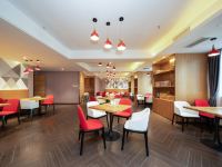柏曼酒店(南宁江南万达店) - 餐厅