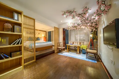 Holiday Inn (Fuyang Yingzhou District City Normal College) Hoteles en 