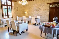Château du Bû Hotels in Anctoville