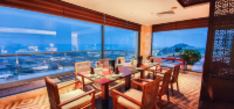 Sai Gon Ha Long Hotel