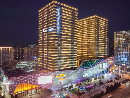 Madison Hotel (Jinan Wanda Plaza Exhibition Center)