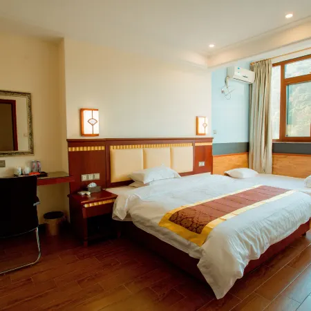 Shiweixian Hotel
