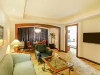 Makati Palace Hotel Hotels near Ayala Triangle Gardens