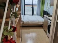 广州米城公寓 - 豪华复式双床房