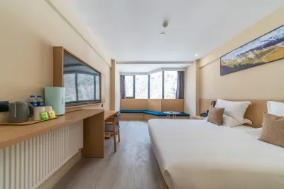 Yunzhi Hotel Hotels near Shuijingzi