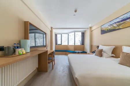 Yunzhi Hotel Отели рядом с достопримечательностью «Kangding Love Song Square»