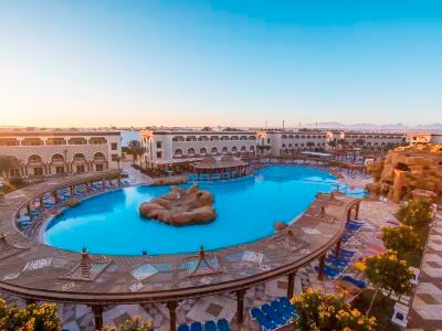Sunrise Mamlouk Palace Resort