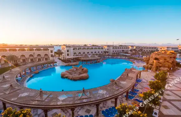 日出馬姆魯克宮度假村