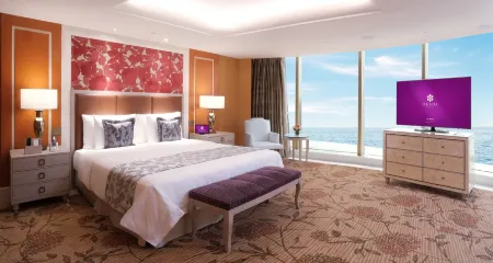 Okada Manila Отели рядом с достопримечательностью «Arista Place»