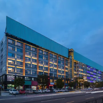 Kasion Pusham Hotel