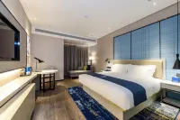 Echarm Hotel (Guigang Pingnan Central Square)